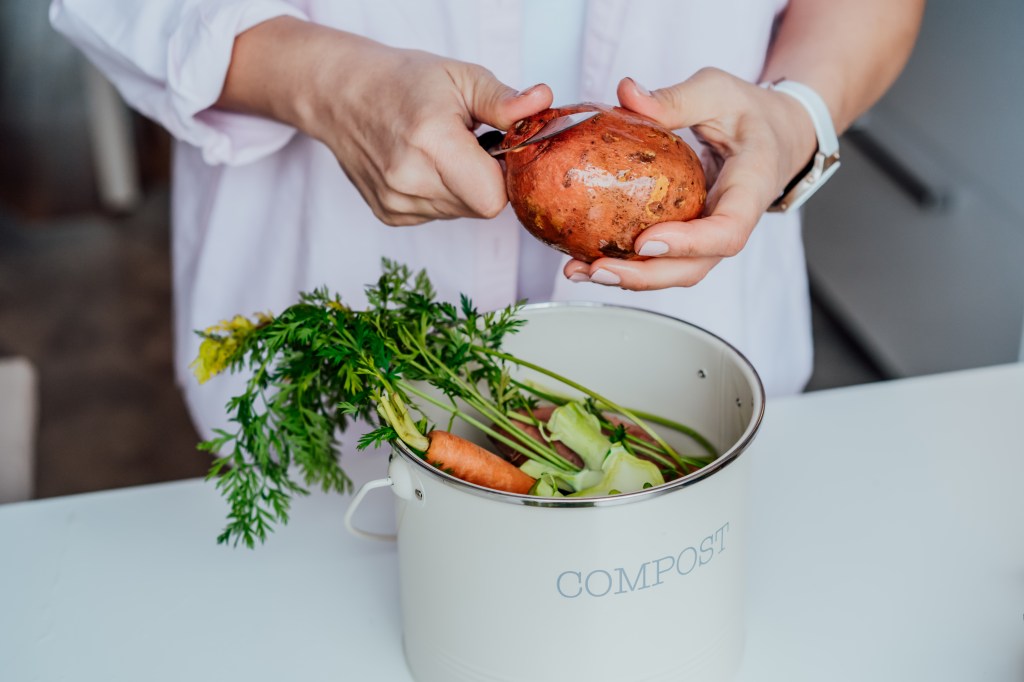 Scrap-to-Stock: The Zero-Waste Flavor Engine (Chef Ratios + Freezer&nbsp;Map)